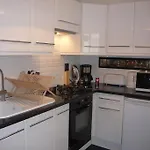 Parisian Home - Appartements Le Marais Studio