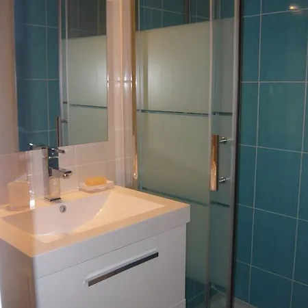 Apartment Parisian - Le Marais Studio